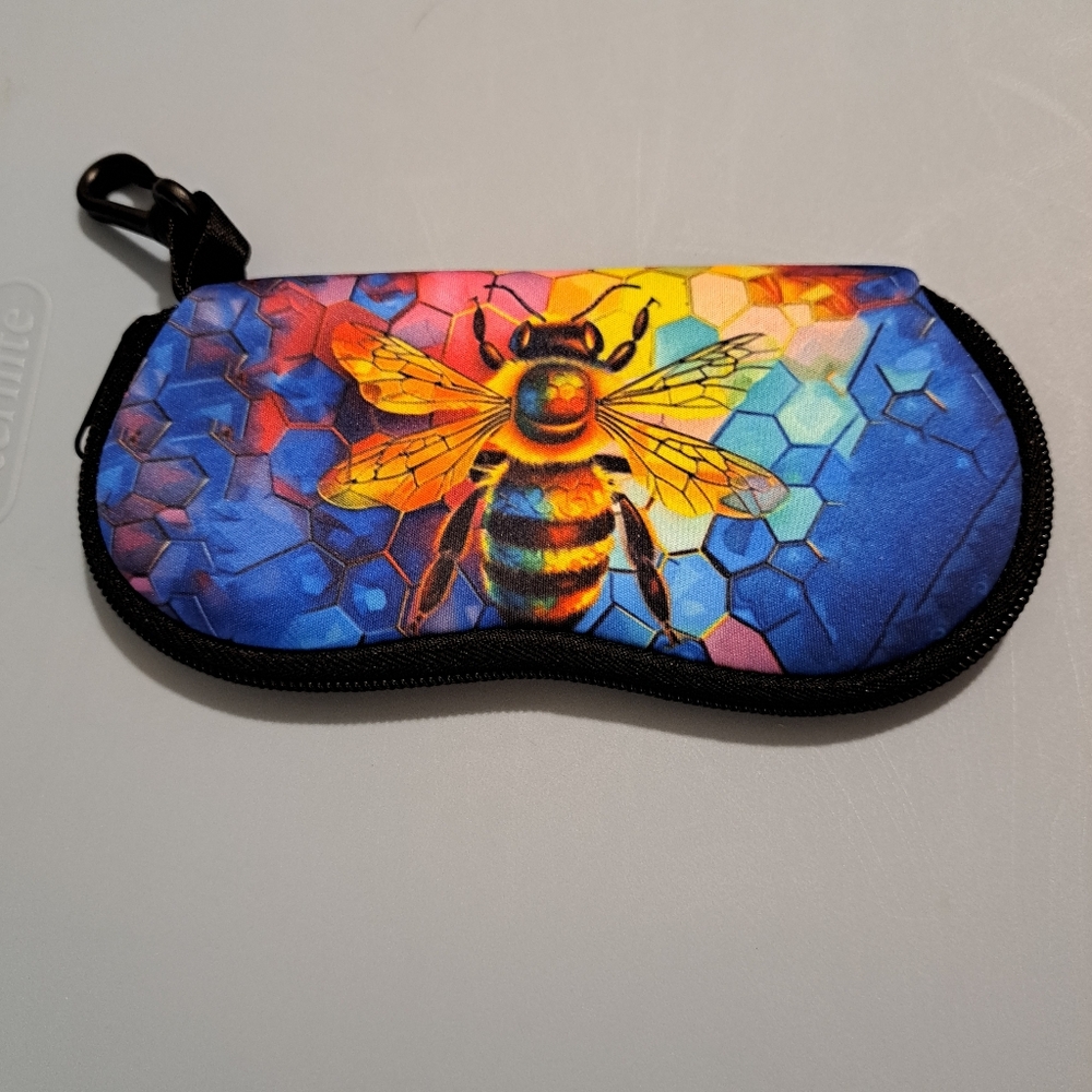 Women's Ultra-Lightweight Eyeglass Chic Bee Honeycomb Design